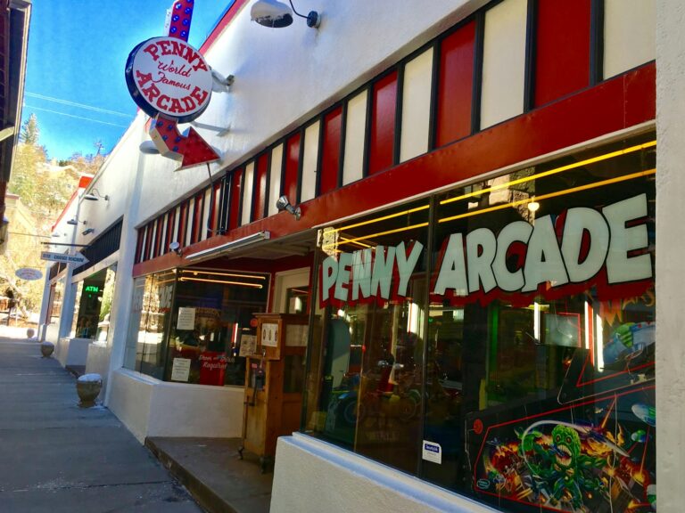 Colorado Springs Local Guide